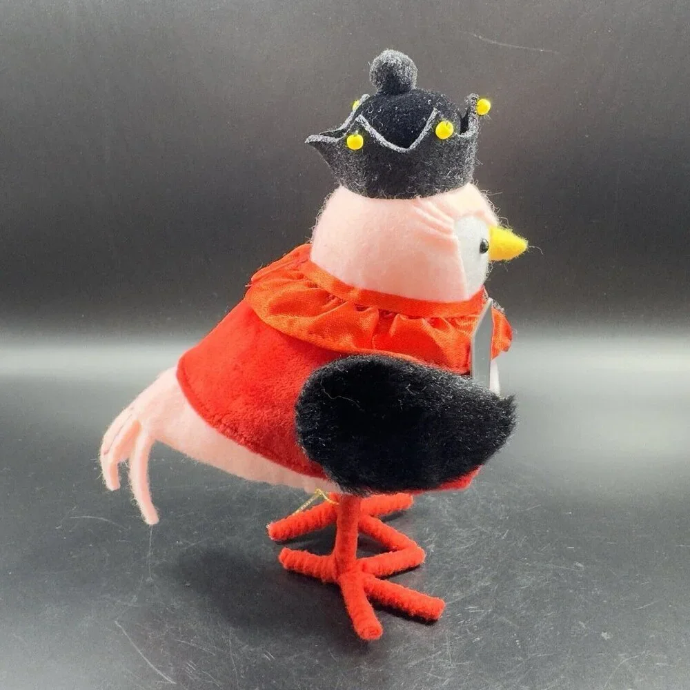2024 Target Spritz Bird Kingsley Featherly Friends Valentine's‎ King of Hearts